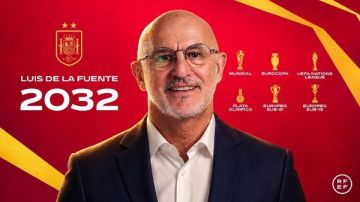 رسميا.. دي لا فوينتي يمدد عقده مع إسبانيا حتى 2032 رسميا.. دي لا فوينتي يمدد عقده مع إسبانيا حتى 2032