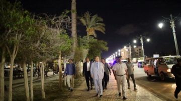 جولة ليلية لمدير أمن دمياط لمتابعة الحالة الأمنية والمرورية جولة ليلية لمدير أمن دمياط لمتابعة الحالة الأمنية والمرورية