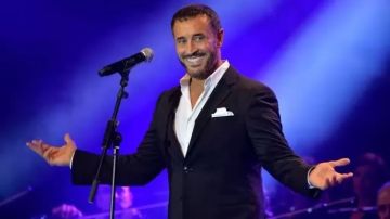 شقيق كاظم الساهر يكشف تفاصيل عودته إلى العراق شقيق كاظم الساهر يكشف تفاصيل عودته إلى العراق