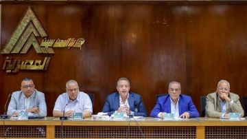 بحضور أعضائها.. هيئة مكتب المهندسين تبحث تطوير المهنة وإطلاق شهادة المهندس الممارس مع مجالس الشعب الهندسية بحضور أعضائها.. هيئة مكتب المهندسين تبحث تطوير المهنة وإطلاق شهادة المهندس الممارس مع مجالس الشعب الهندسية