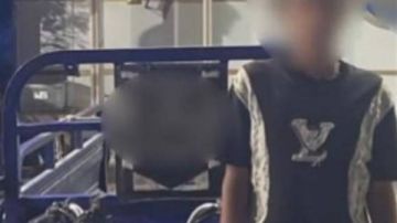 سائق تروسيكل عكس الاتجاه يصطدم بميكروباص في حلوان.. الداخلية تضبط المتهم سائق تروسيكل عكس الاتجاه يصطدم بميكروباص في حلوان.. الداخلية تضبط المتهم