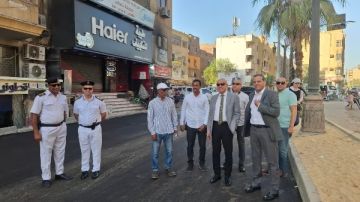 محافظ الأقصر يتابع أعمال الرصف وتجهيزات الموسم السياحي محافظ الأقصر يتابع أعمال الرصف وتجهيزات الموسم السياحي