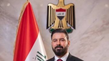رئيس الوزراء العراقي علي الزيدي: لن نسمح باستخدام أراضينا للهجوم على دول الجوار رئيس الوزراء العراقي علي الزيدي: لن نسمح باستخدام أراضينا للهجوم على دول الجوار