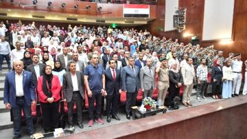 أخبار قنا موعد إعلان نتيجة قرعة حج الجمعيات الأهلية.. والمحافظ يسلم 850 حقيبة مدرسية للطلاب المستحقين