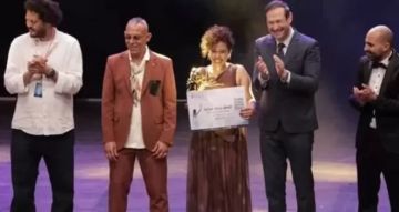 سابع سما يحصد 6 جوائز في مهرجان الإسكندرية المسرحي سابع سما يحصد 6 جوائز في مهرجان الإسكندرية المسرحي