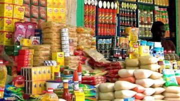 التموين: طرح السلع بأسعار مخفضة بالمنافذ يستهدف ضبط الأسواق.. ومتوسط التخفيضات 20 