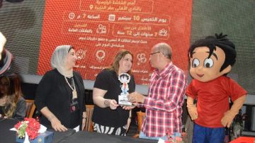حكايتنا سوا.. علاء الدين تجمع أطفال الأهلي والأمهات في يوم ثقافي وفني صور حكايتنا سوا.. علاء الدين تجمع أطفال الأهلي والأمهات في يوم ثقافي وفني صور