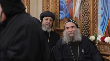 علمنا المواطنة ومعندوش مسيحي ومسلم.. الأنبا يوأنس يشكر الرئيس السيسي خلال زيارة البابا تواضروس لإيبارشية ملوي علمنا المواطنة ومعندوش مسيحي ومسلم.. الأنبا يوأنس يشكر الرئيس السيسي خلال زيارة البابا تواضروس لإيبارشية ملوي