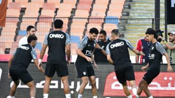 تامر عبد الحميد: الزمالك كان موفقا.. ومنتخب السويس بتروجت لا يستحق الخسارة تامر عبد الحميد: الزمالك كان موفقا.. ومنتخب السويس بتروجت لا يستحق الخسارة