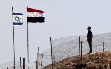 أدلة الحمض النووي تفضح المهربين.. تل أبيب تحبط محاولة تهريب مخدرات بالمسيرات إلى مصر أدلة الحمض النووي تفضح المهربين.. تل أبيب تحبط محاولة تهريب مخدرات بالمسيرات إلى مصر