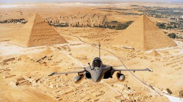 بعد سنوات من الانتظار... مصر تقترب من الحصول على سلاح جديد يغير قواعد القتال بعد سنوات من الانتظار... مصر تقترب من الحصول على سلاح جديد يغير قواعد القتال