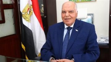 أزمة المعلمين المصريين بالكويت.. تحركات جديدة وحلول مرتقبة خلال أيام أزمة المعلمين المصريين بالكويت.. تحركات جديدة وحلول مرتقبة خلال أيام