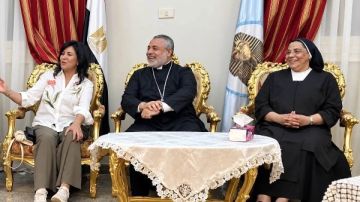 الأنبا عمانوئيل يستقبل الوزيرة نبيلة مكرم لتعزيز التعاون في خدمة أبناء الوطن ودعم الأسر الأولى بالرعاية الأنبا عمانوئيل يستقبل الوزيرة نبيلة مكرم لتعزيز التعاون في خدمة أبناء الوطن ودعم الأسر الأولى بالرعاية