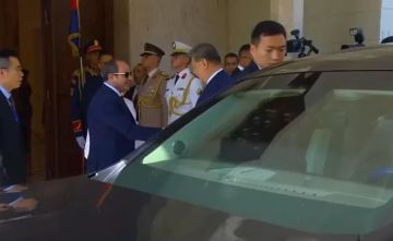 بث مباشر.. الرئيس السيسي يستقبل نظيره الصيني بقصر الاتحادية بث مباشر.. الرئيس السيسي يستقبل نظيره الصيني بقصر الاتحادية