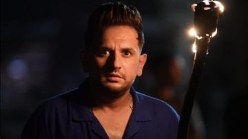 رئيس مهرجان الغردقة: نقل مصطفى خاطر للمستشفى صباح اليوم