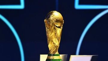 صراع إسباني مغربي على نهائي مونديال 2030.. برنابيو يتصدر المشهد وفيفا يحسم القرار صراع إسباني مغربي على نهائي مونديال 2030.. برنابيو يتصدر المشهد وفيفا يحسم القرار