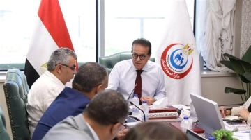 وزير الصحة يشدد على تسريع تجهيز وحدات زراعة النخاع وزير الصحة يشدد على تسريع تجهيز وحدات زراعة النخاع