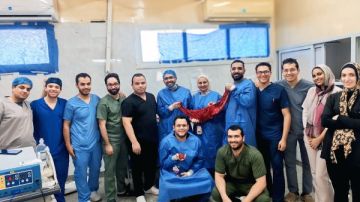 أعاد القولون والطحال والكلية إلى البطن.. فريق طبي بجامعة أسيوط ينقذ مريضا أعاد القولون والطحال والكلية إلى البطن.. فريق طبي بجامعة أسيوط ينقذ مريضا