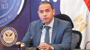 بعد كثرة المخالفات.. الرقابة المالية تصدر أول دليل شامل لقواعد وضوابط نشاط التمويل الاستهلاكي بعد كثرة المخالفات.. الرقابة المالية تصدر أول دليل شامل لقواعد وضوابط نشاط التمويل الاستهلاكي