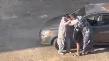 فحص فيديو يوثق تعدي رجل على طليقته في أحد شوارع الإسماعيلية فحص فيديو يوثق تعدي رجل على طليقته في أحد شوارع الإسماعيلية