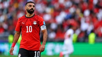 محمد صلاح يغادر معسكر منتخب مصر.. ما الأسباب؟ محمد صلاح يغادر معسكر منتخب مصر.. ما الأسباب؟