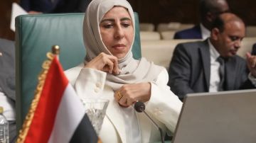 وزيرة خارجية اليمن: نرفض أن نكون بلادنا ورقة مساومة إيرانية أو ساحة لتصفية الحسابات الإقليمية وزيرة خارجية اليمن: نرفض أن نكون بلادنا ورقة مساومة إيرانية أو ساحة لتصفية الحسابات الإقليمية