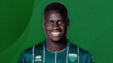 ليفادياكوس اليوناني يضم بادجي مهاجم الأهلي السابق ليفادياكوس اليوناني يضم بادجي مهاجم الأهلي السابق