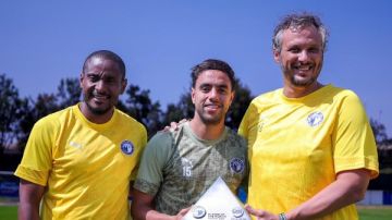 الشيبي أفضل لاعب في بيراميدز بتصويت زملائه الشيبي أفضل لاعب في بيراميدز بتصويت زملائه