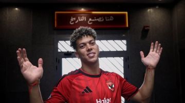 إعلامي يكشف رد فعل من إمام عاشور بسبب عدم مشاركته مع الأهلي قبل معسكر المنتخب إعلامي يكشف رد فعل من إمام عاشور بسبب عدم مشاركته مع الأهلي قبل معسكر المنتخب