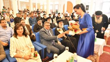 محافظ قنا والسفيرة نبيلة مكرم يشهدان ختام مهرجان الكرازة المرقسية 2026 بدير الملاك بنقادة محافظ قنا والسفيرة نبيلة مكرم يشهدان ختام مهرجان الكرازة المرقسية 2026 بدير الملاك بنقادة