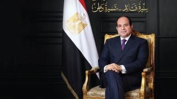الرئيس السيسي: يتعين على الجميع التنبه إلى أن ما حدث في الفترة من 2011 - 2013 لم ينته الرئيس السيسي: يتعين على الجميع التنبه إلى أن ما حدث في الفترة من 2011 - 2013 لم ينته