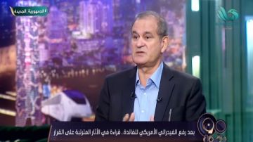 تقليل الضغط على الدولار.. خبير اقتصادي يدعو لتفعيل اتفاقيات المقايضة وترشيد الواردات تقليل الضغط على الدولار.. خبير اقتصادي يدعو لتفعيل اتفاقيات المقايضة وترشيد الواردات