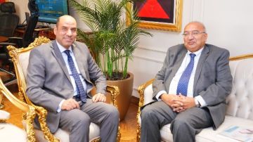 وزير العمل يبحث طرق مواجهة الهجرة غير الشرعية بتوفير التدريب والتشغيل وزير العمل يبحث طرق مواجهة الهجرة غير الشرعية بتوفير التدريب والتشغيل