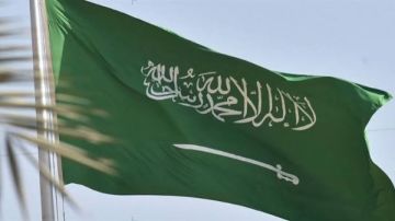 الدفاع المدني السعودي يطلق الإنذار المبكر في أبها وخميس مشيط الدفاع المدني السعودي يطلق الإنذار المبكر في أبها وخميس مشيط