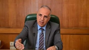 مرور الزمن لا يعني القبول .. وزير الري: مصر لن تغض الطرف عن مصالحها الوجودية في النيل مرور الزمن لا يعني القبول .. وزير الري: مصر لن تغض الطرف عن مصالحها الوجودية في النيل