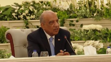 وزير الكهرباء: أكثر من 48 مليون مشترك في العدادات المنزلية.. ومعدلات استقرار الخدمة جيدة وزير الكهرباء: أكثر من 48 مليون مشترك في العدادات المنزلية.. ومعدلات استقرار الخدمة جيدة