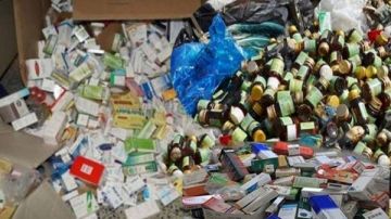 الحبس 5 سنوات وغرامة 30 ألف جنيه عقوبة بيع أدوية مغشوشة بالقانون الحبس 5 سنوات وغرامة 30 ألف جنيه عقوبة بيع أدوية مغشوشة بالقانون