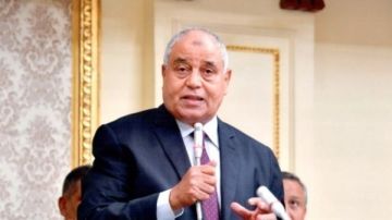 برلماني يشيد بتصريحات رئيس الوزراء بشأن دعم توطين صناعة الدواء برلماني يشيد بتصريحات رئيس الوزراء بشأن دعم توطين صناعة الدواء