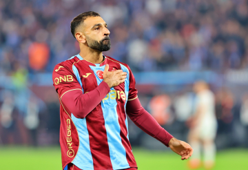ليو صلاح.. نجم الكرة التركية نهاد قهوجي يتغنى بالنجم المصري ليو صلاح.. نجم الكرة التركية نهاد قهوجي يتغنى بالنجم المصري