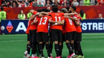 مباراة مصر ضد انجولا.. القنوات الناقلة بث مباشر والتشكيل مباراة مصر ضد انجولا.. القنوات الناقلة بث مباشر والتشكيل