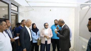 محافظ الوادي الجديد تتفقد أعمال القافلة الطبية المجانية بالفرافرة محافظ الوادي الجديد تتفقد أعمال القافلة الطبية المجانية بالفرافرة