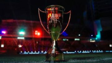 هل يقام السوبر المصري في الإمارات؟.. تفاصيل جديدة بشأن موعد البطولة هل يقام السوبر المصري في الإمارات؟.. تفاصيل جديدة بشأن موعد البطولة