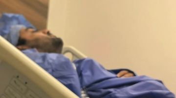 أحمد فلوكس يطمئن جمهوره بعد خضوعه لجراحة.. خاص أحمد فلوكس يطمئن جمهوره بعد خضوعه لجراحة.. خاص
