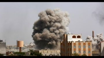 الحوثيون: السعودية شنت 4 هجمات على تعز وصعدة الحوثيون: السعودية شنت 4 هجمات على تعز وصعدة