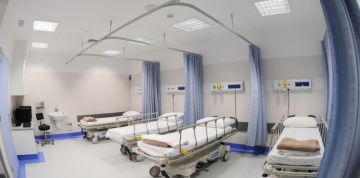 فتحوا طفايات الحريق وحجزوا الفريق الطبي.. تفاصيل اعتداء أهل مريضة علي طاقم وحدة صحية بكرداسة فتحوا طفايات الحريق وحجزوا الفريق الطبي.. تفاصيل اعتداء أهل مريضة علي طاقم وحدة صحية بكرداسة