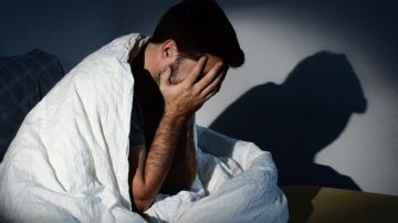 ليه بنفتكر موقف محرج من 10 سنين فجأة قبل النوم؟ ليه بنفتكر موقف محرج من 10 سنين فجأة قبل النوم؟