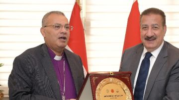 محافظ بورسعيد يستقبل رئيس الطائفة الإنجيلية بمصر محافظ بورسعيد يستقبل رئيس الطائفة الإنجيلية بمصر