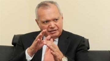 محمد العرابي: ما تحقق في الفرافرة ليس مجرد مشروع زراعي.. وإنما مجتمع يمكن أن يصنع حضارة للأجيال القادمة محمد العرابي: ما تحقق في الفرافرة ليس مجرد مشروع زراعي.. وإنما مجتمع يمكن أن يصنع حضارة للأجيال القادمة