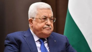 نطالب بالإفراج عنها.. أبو مازن: إسرائيل تحتجز أكثر من 6 مليارات دولار من أموال الشعب الفلسطيني نطالب بالإفراج عنها.. أبو مازن: إسرائيل تحتجز أكثر من 6 مليارات دولار من أموال الشعب الفلسطيني