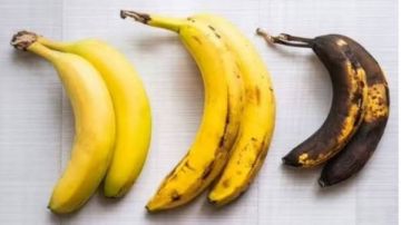 هل لف أطراف الموز بورق الألومنيوم يطيل عمره؟.. حقيقة الحيلة المنتشرة هل لف أطراف الموز بورق الألومنيوم يطيل عمره؟.. حقيقة الحيلة المنتشرة